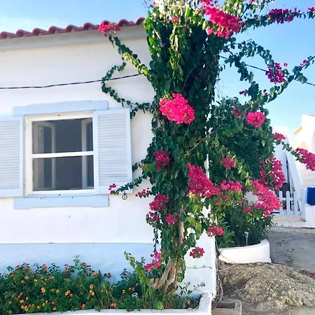 Toca Manas Olhos de Agua (Albufeira)