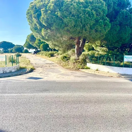 Toca Manas Olhos de Agua (Albufeira)