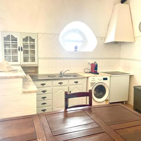 Toca Manas * Olhos de Agua (Albufeira)