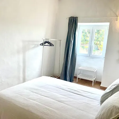 Toca Manas * Olhos de Agua (Albufeira)